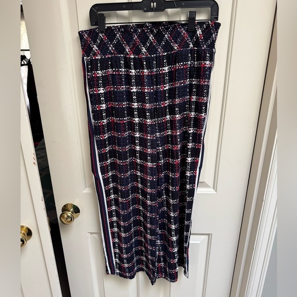 Liverpool Los Angeles Crop Wide Leg Pants - Picture 3 of 7